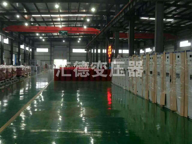 营口变压器车间一角